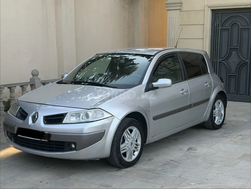 Renault Megane — фото 3/4