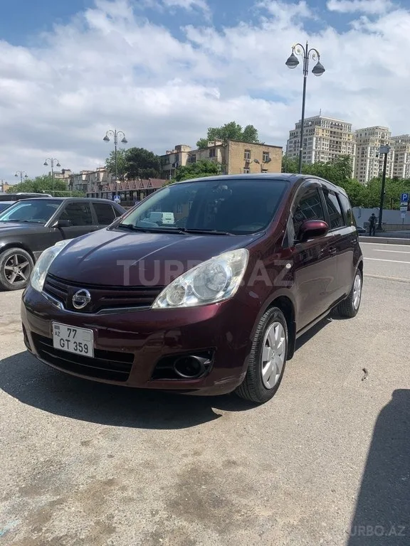 Nissan Note — фото 1/4