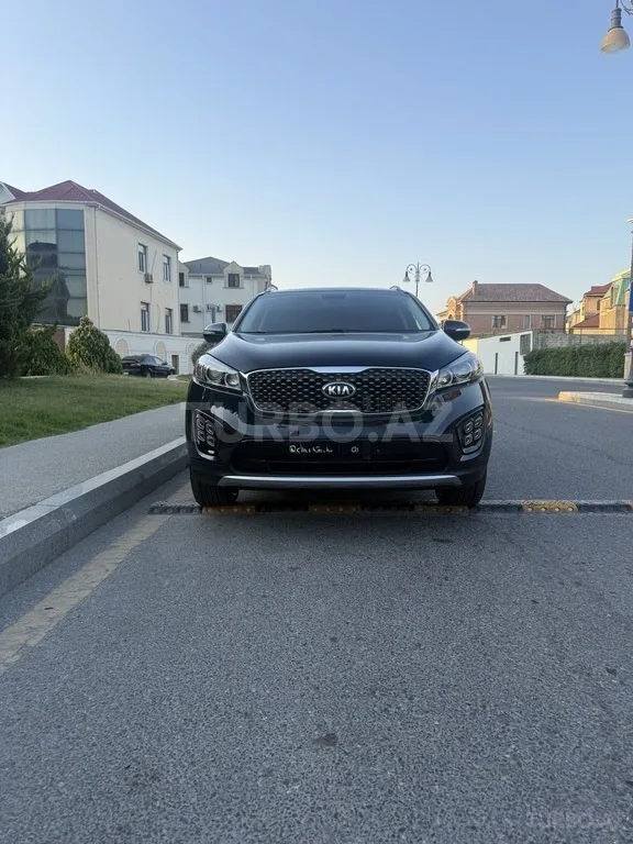 Kia Sorento — фото 1/4