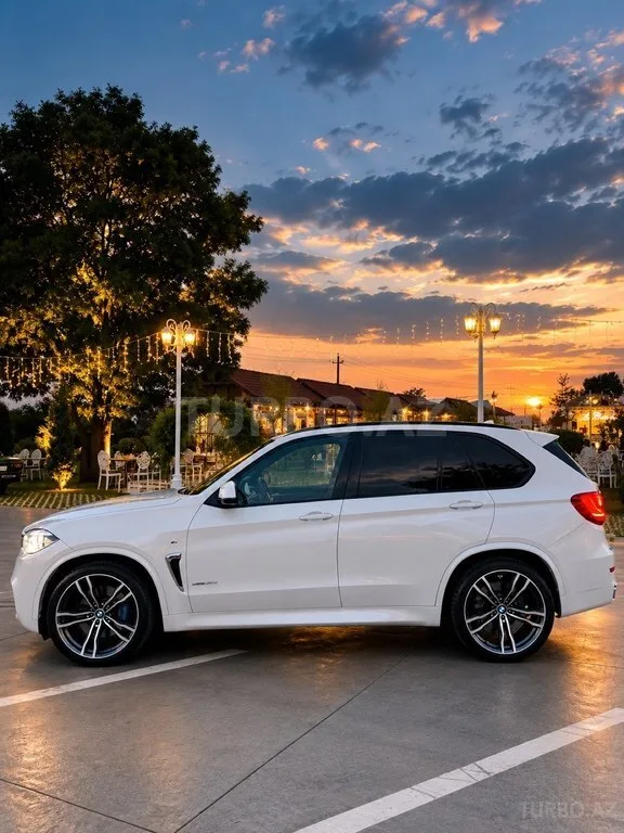 BMW X5 — фото 4/4