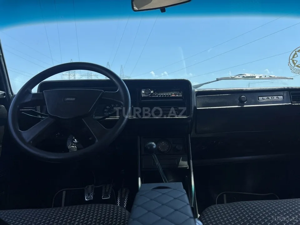 LADA (VAZ) 2107 — foto 3/4