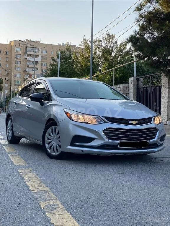 Chevrolet Cruze — foto 2/4
