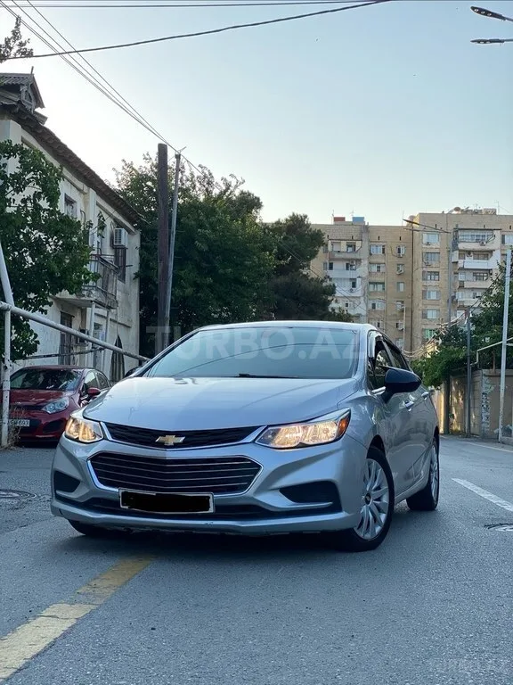 Chevrolet Cruze — foto 3/4