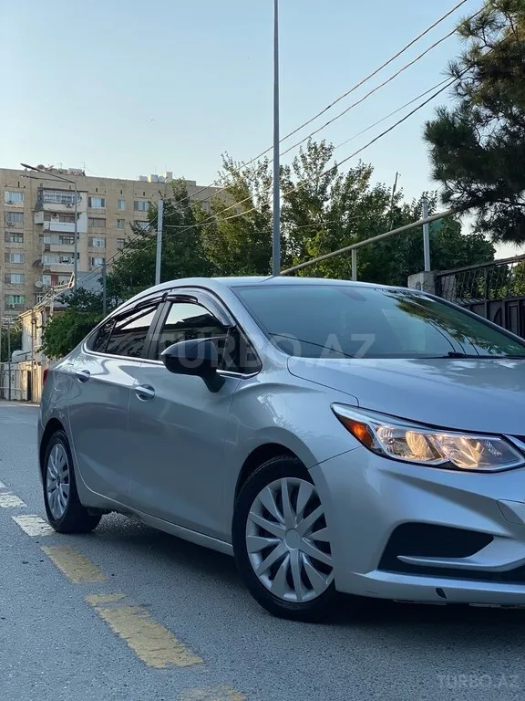 Chevrolet Cruze — foto 4/4