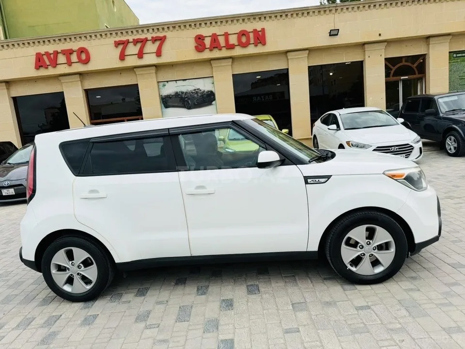 Kia Soul — фото 4/4