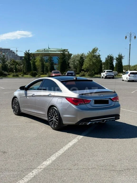 Hyundai Sonata — фото 4/4