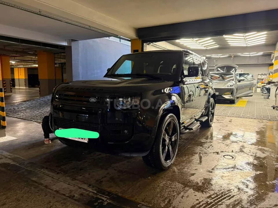 Land Rover Defender — фото 1/4