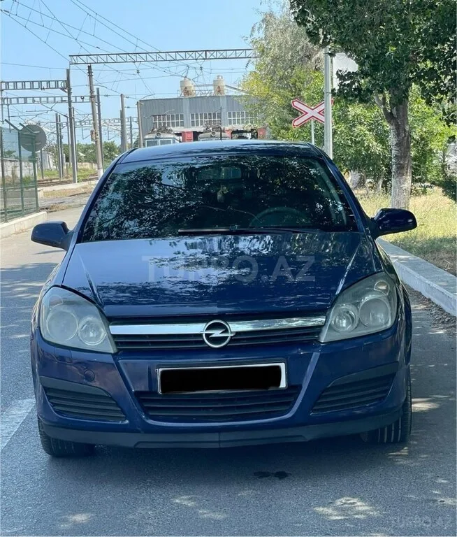 Opel Astra — foto 1/4