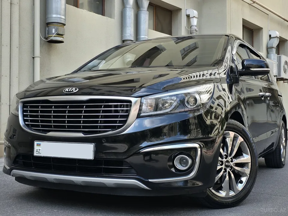 Kia Carnival — фото 2/4
