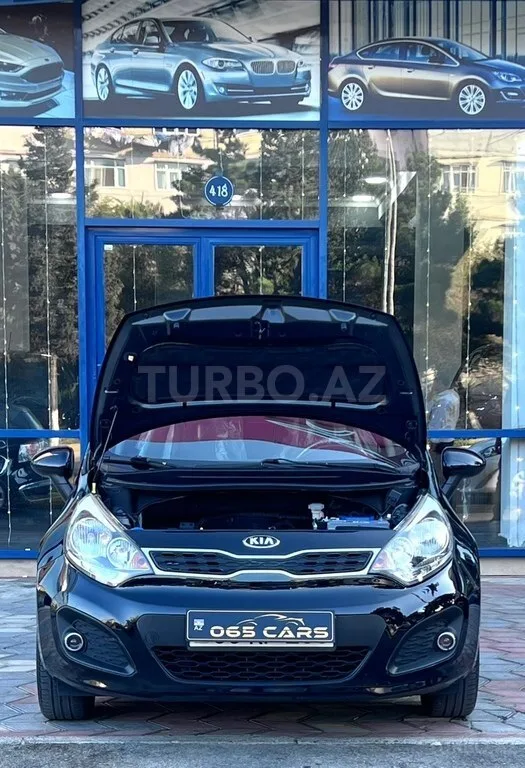 Kia Rio — фото 2/4
