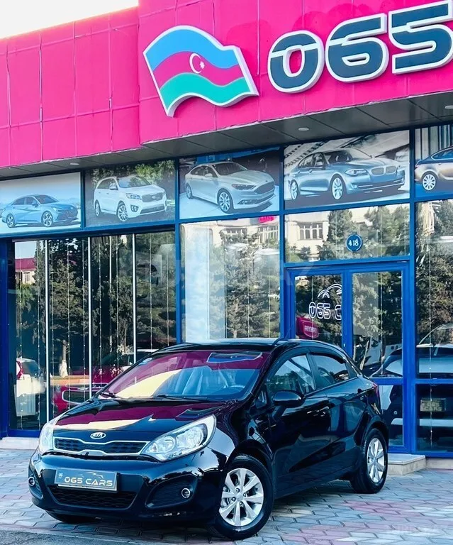 Kia Rio — фото 4/4