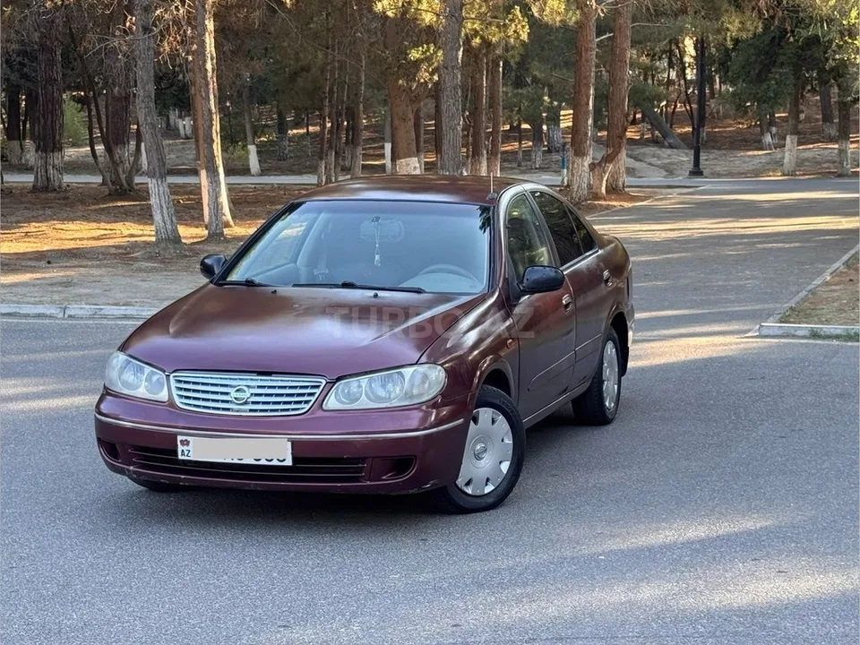 Nissan Sunny — фото 2/4
