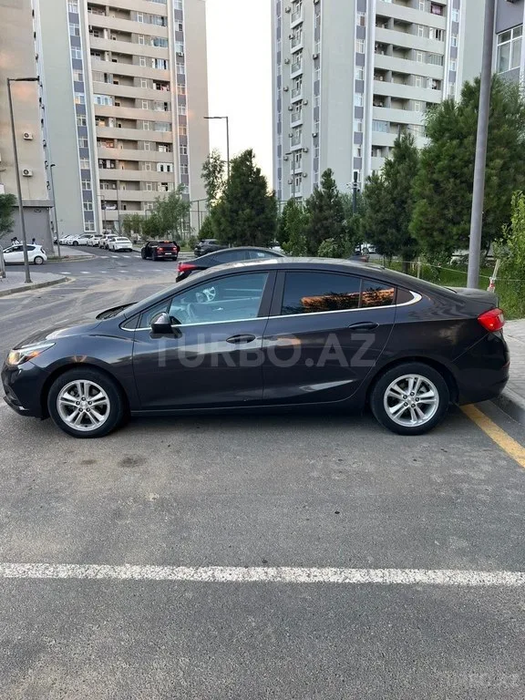 Chevrolet Cruze — foto 4/4