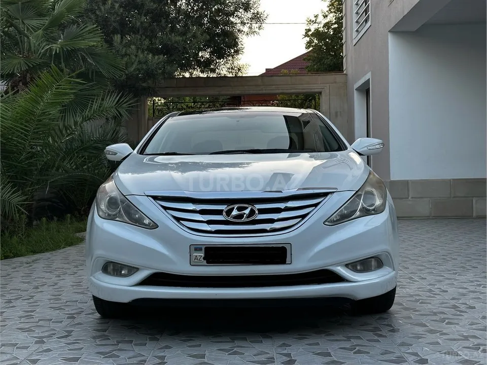 Hyundai Sonata — фото 2/4