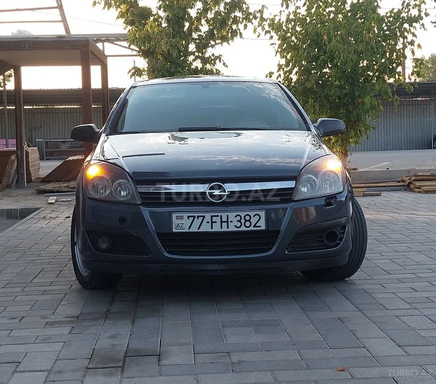 Opel Astra — фото 4/4
