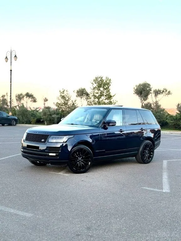 Land Rover Range Rover — фото 1/4