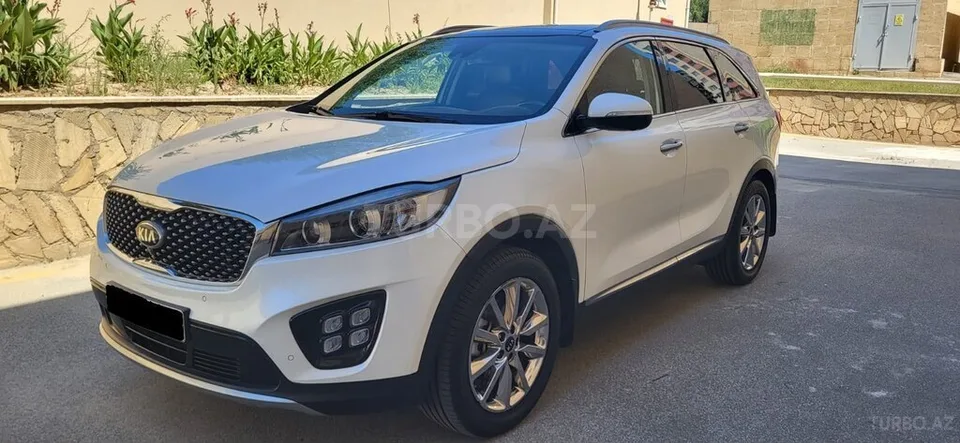 Kia Sorento — фото 2/4
