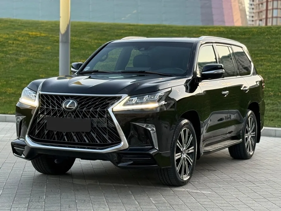 Lexus LX 570 — фото 4/4