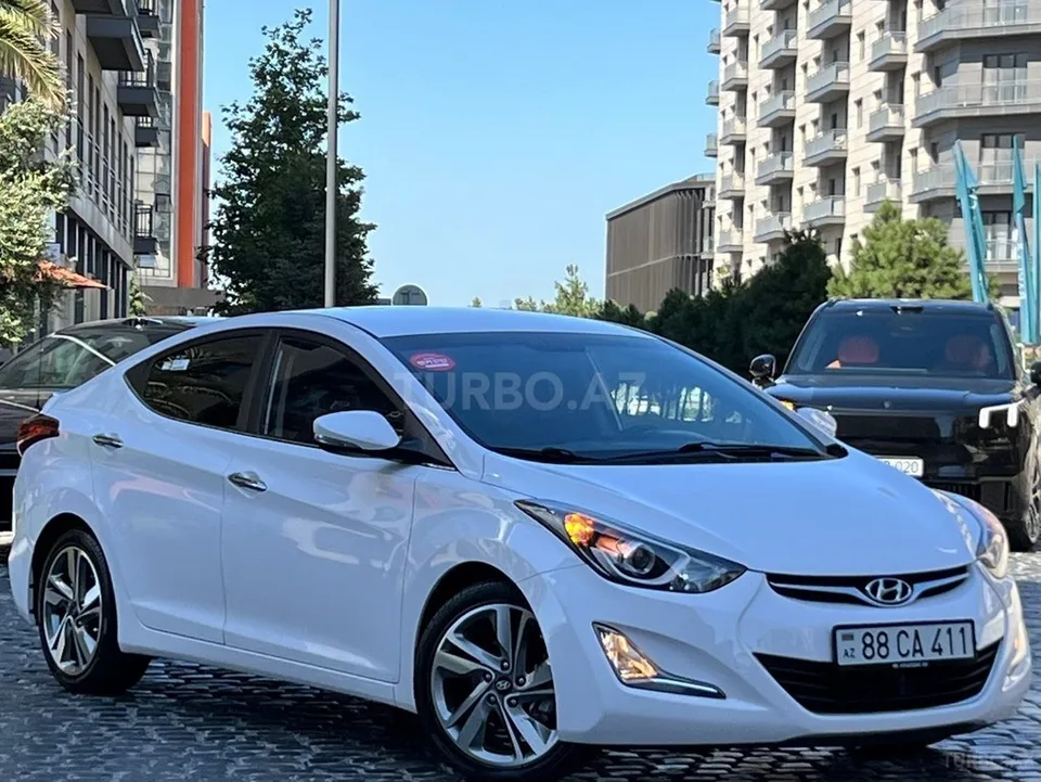 Hyundai Avante — фото 2/4