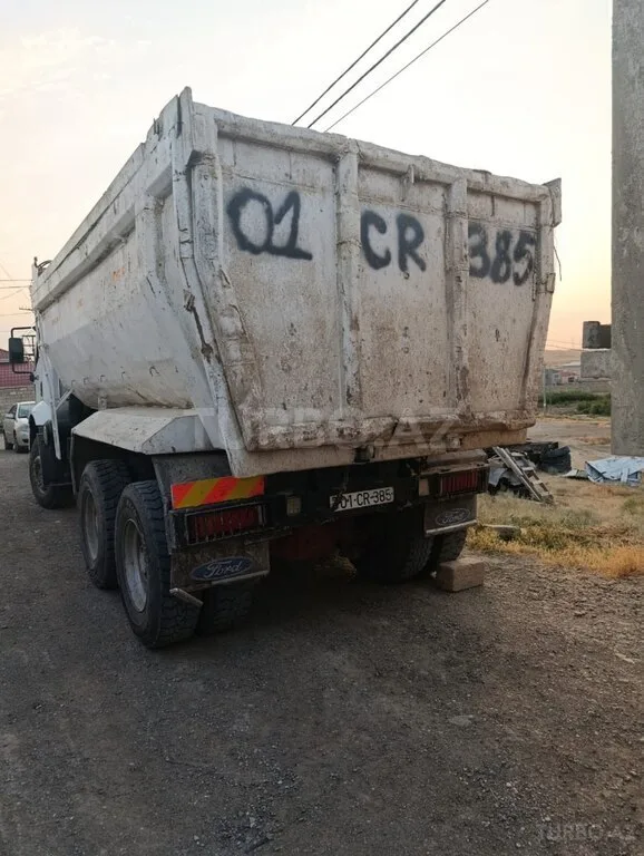 Ford Cargo — foto 2/4