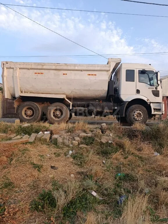 Ford Cargo — foto 3/4