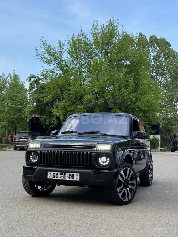 LADA (VAZ) Niva — фото 1/4