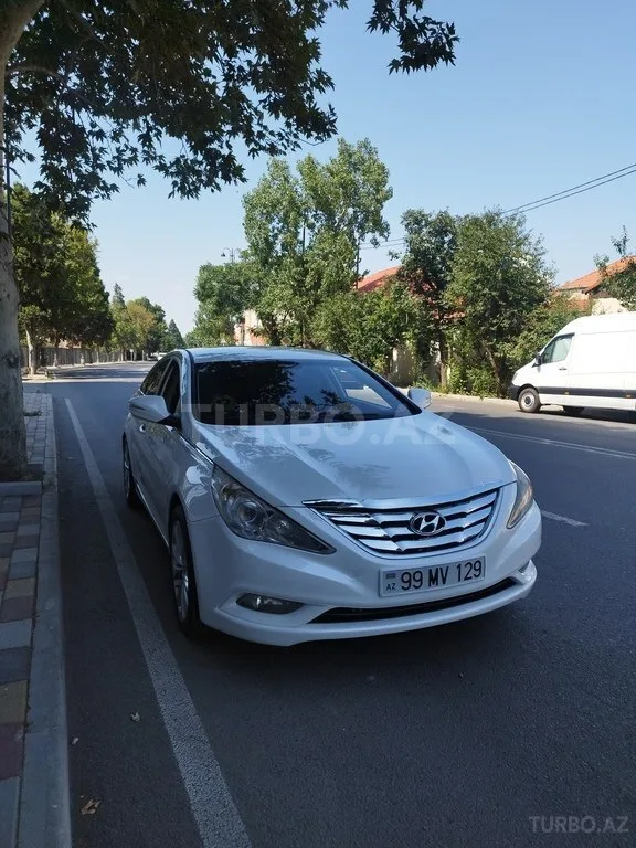 Hyundai Sonata — фото 2/4