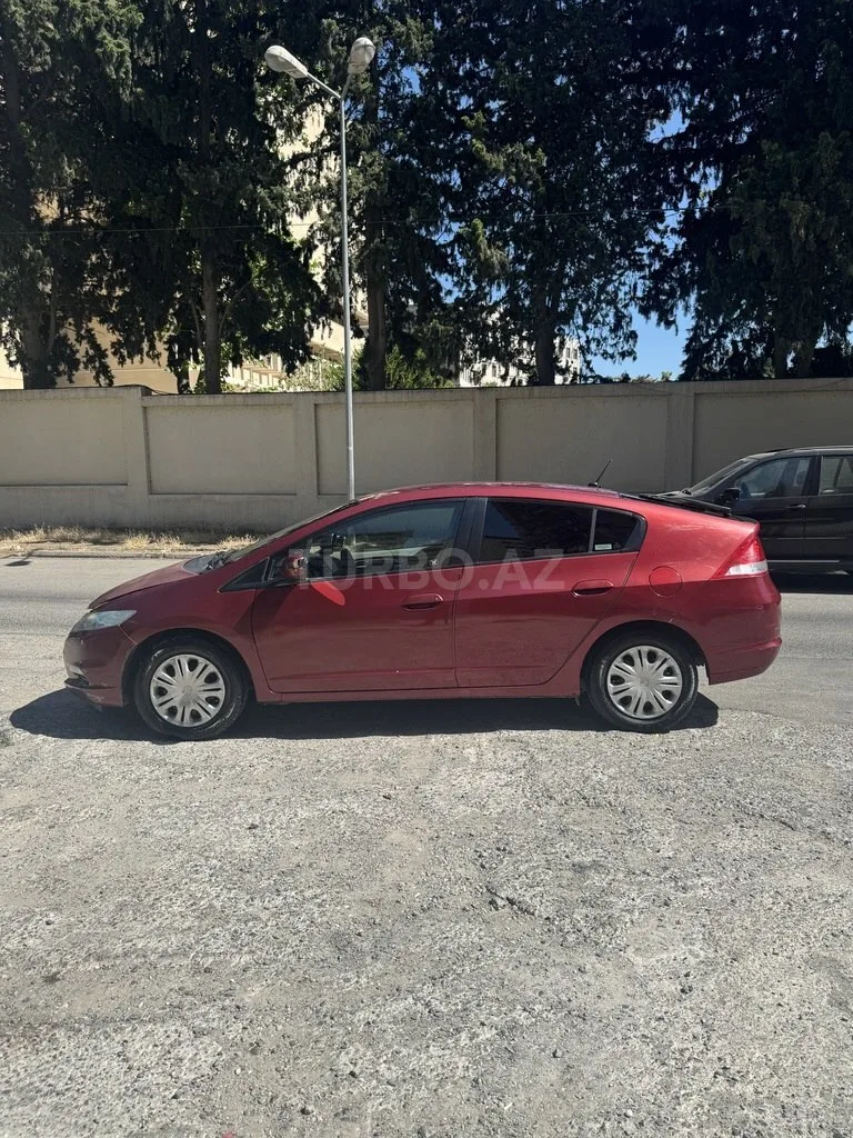 Honda Insight — фото 3/4