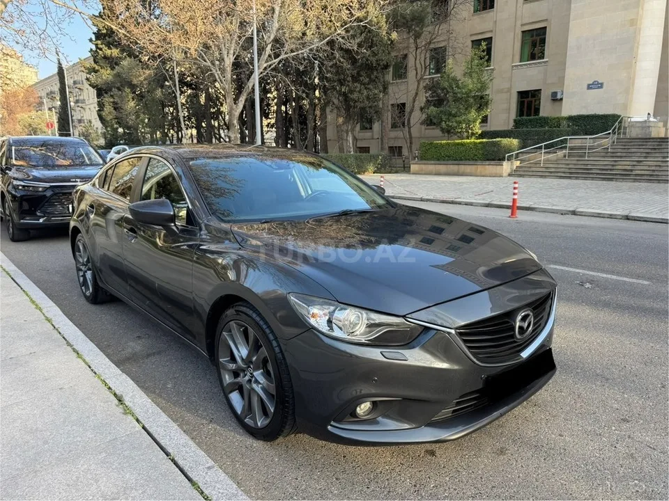 Mazda 6 — фото 1/4