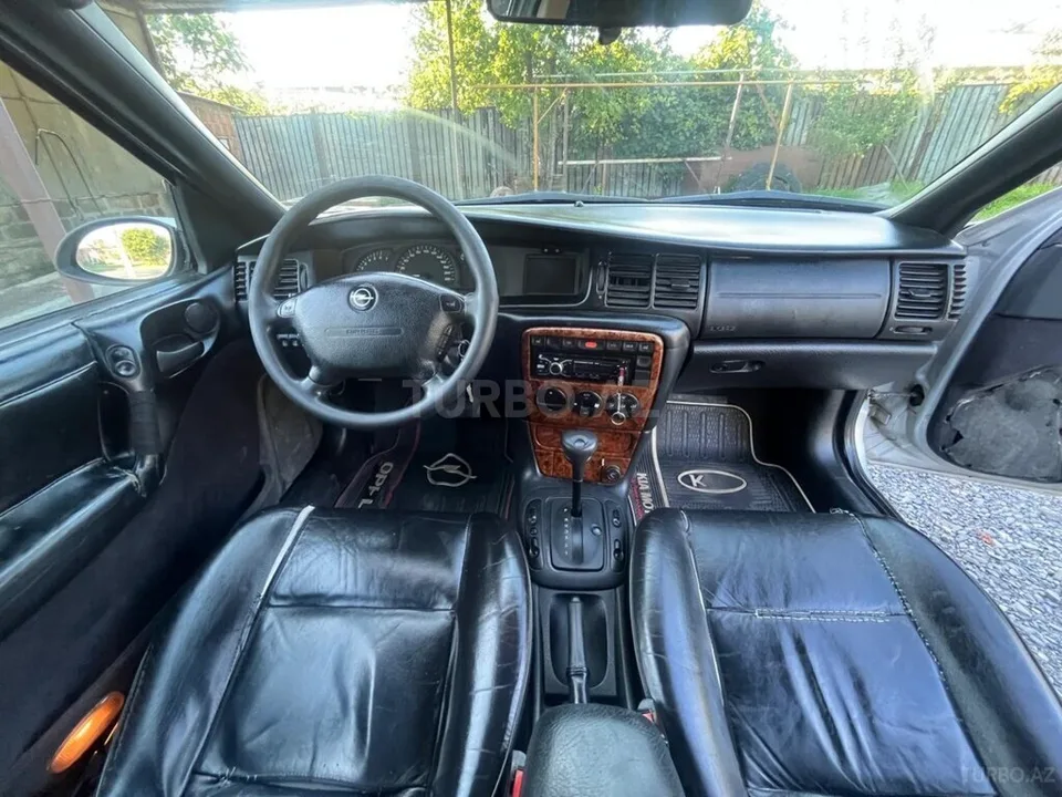 Opel Vectra — фото 4/4