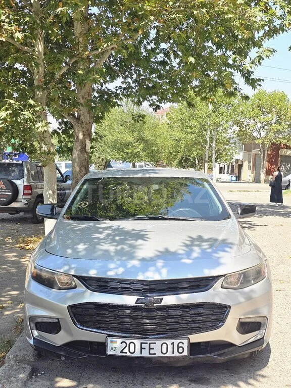 Chevrolet Malibu — фото 1/4