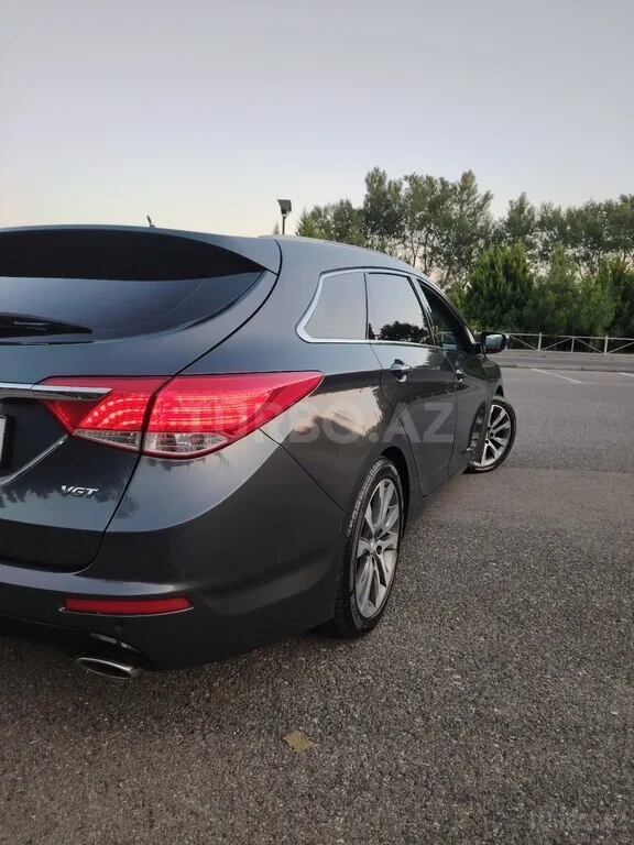 Hyundai i40 — фото 4/4