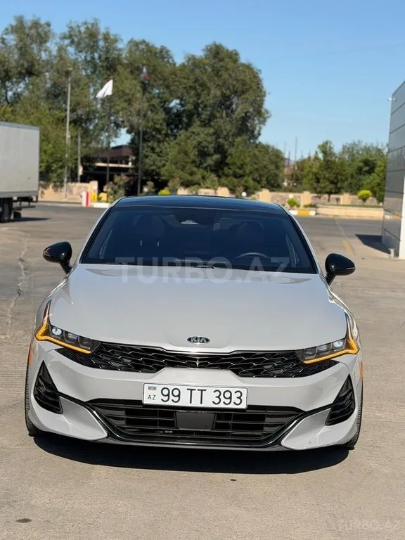 Kia K5 — foto 1/4