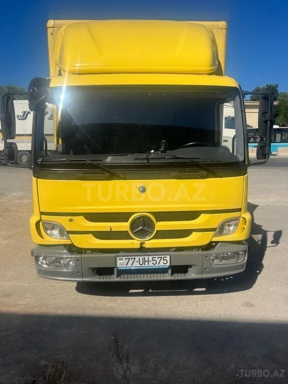 Mercedes Atego 818 — фото 1/4
