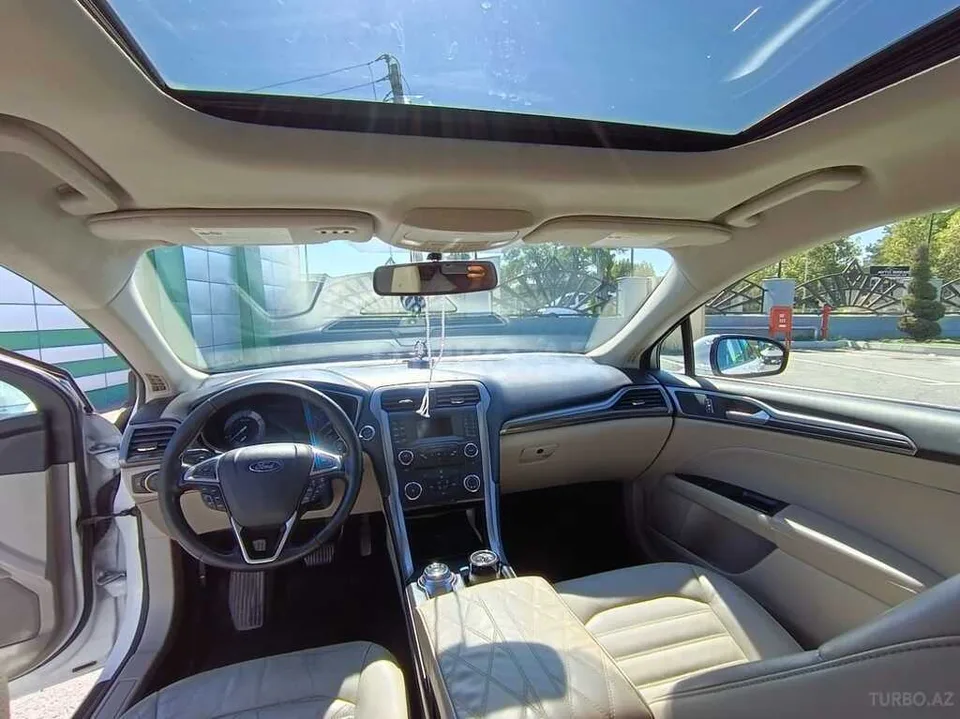 Ford Fusion (North America) — foto 4/4