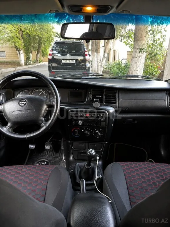 Opel Vectra — foto 3/4