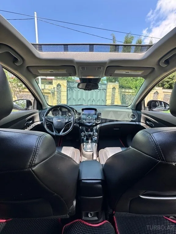 Chevrolet Cruze — foto 4/4