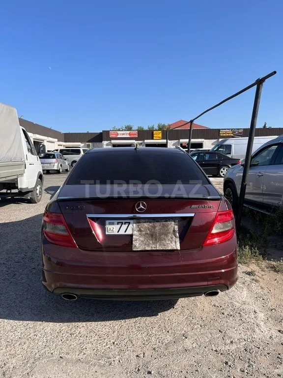 Mercedes C 300 — фото 2/4