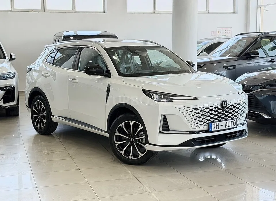 Changan CS 55 Plus — фото 1/4