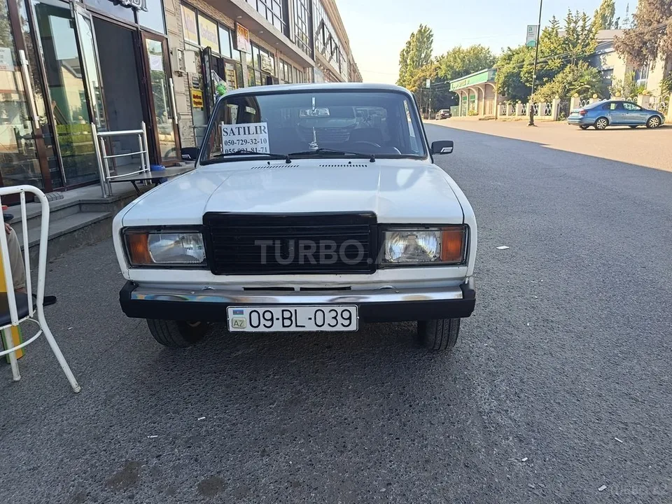LADA (VAZ) 2107 — foto 3/4