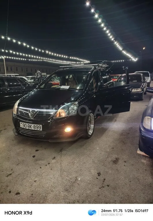 Opel Zafira — фото 3/4