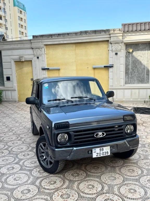 LADA (VAZ) Niva — фото 2/4