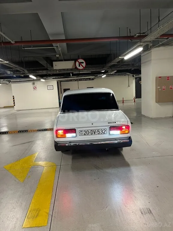 LADA (VAZ) 2107 — foto 2/4