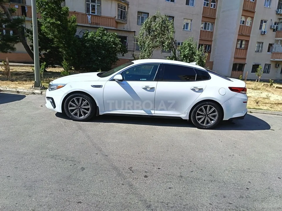 Kia Optima — фото 4/4