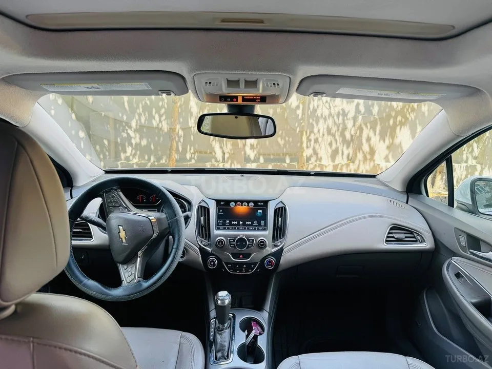 Chevrolet Cruze — foto 4/4