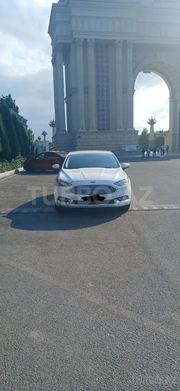 Ford Fusion (North America) — foto 2/4