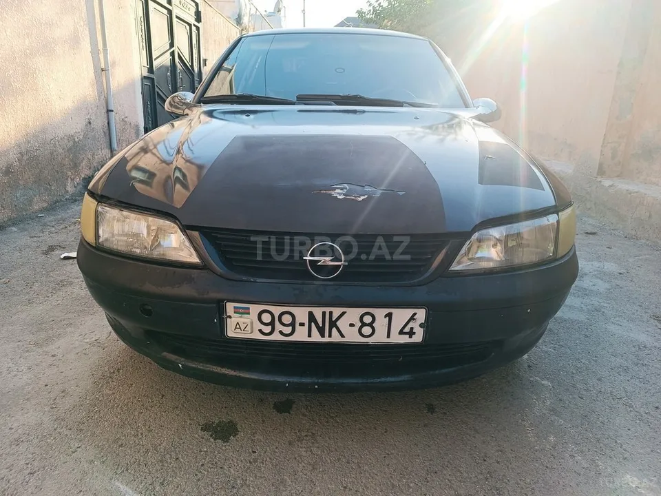 Opel Vectra — фото 2/4