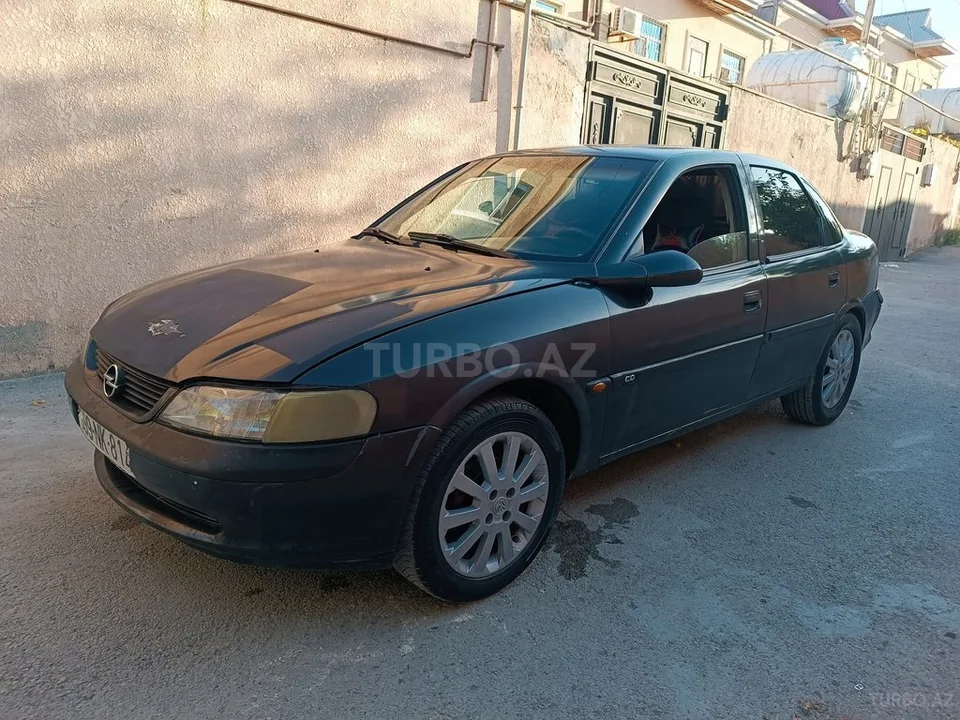 Opel Vectra — фото 3/4