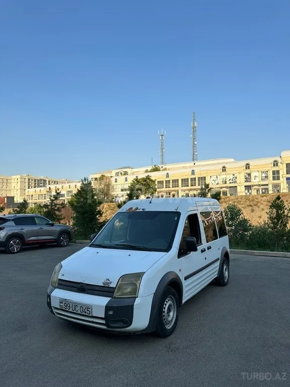 Ford Tourneo Connect — фото 2/4