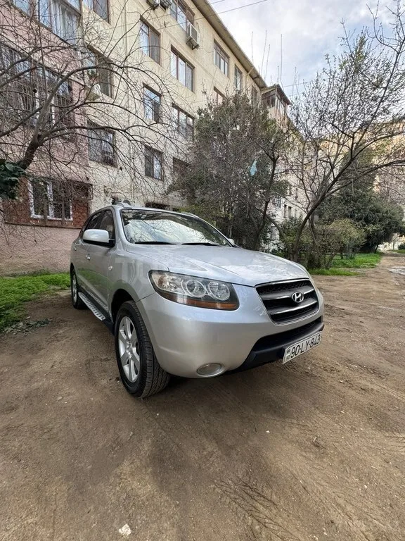 Hyundai Santa Fe — фото 1/4